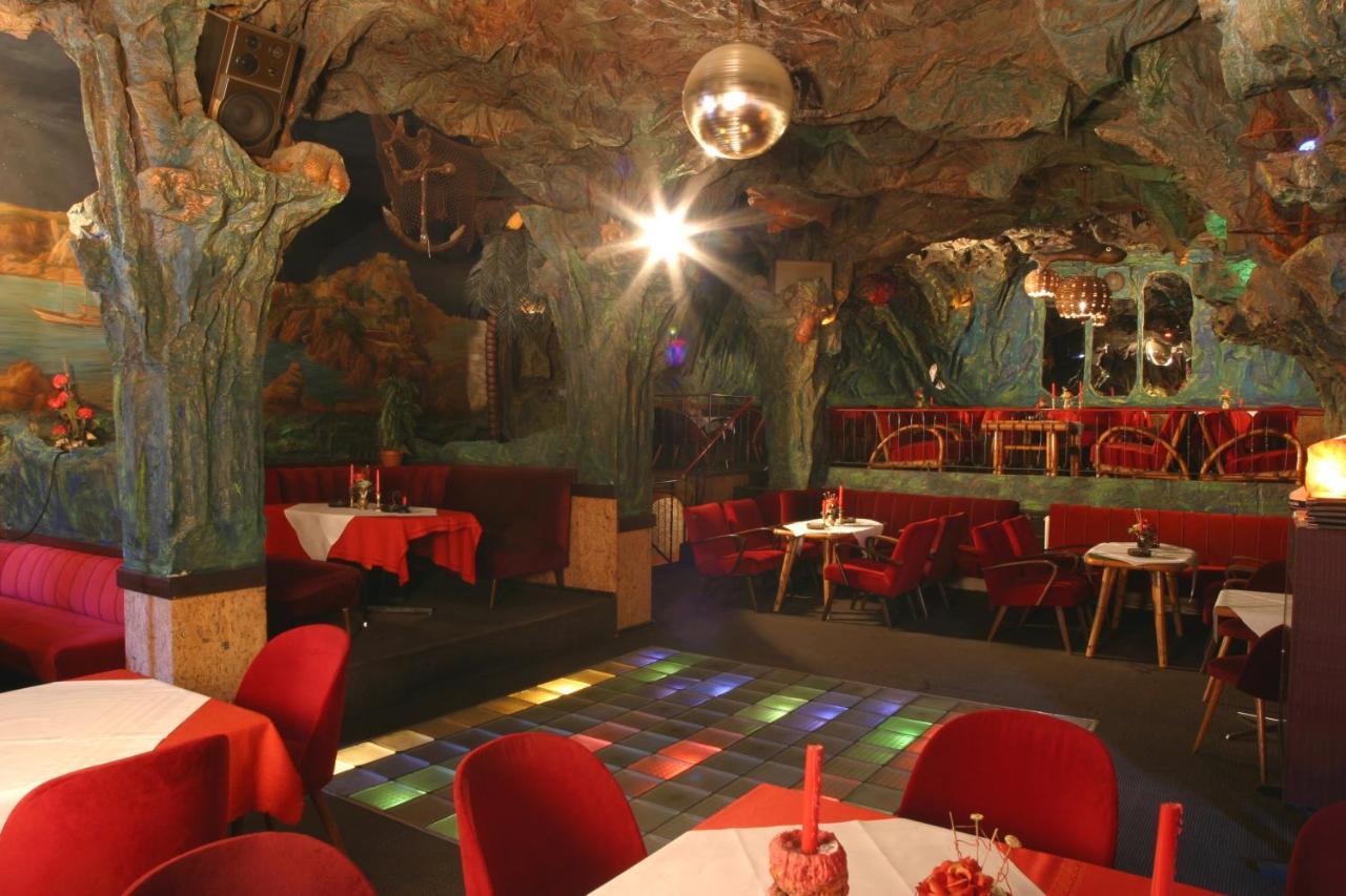 Blaue Grotte & Frankenhotel Debring Екстериор снимка